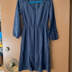 W Patagonia dress with pockets!